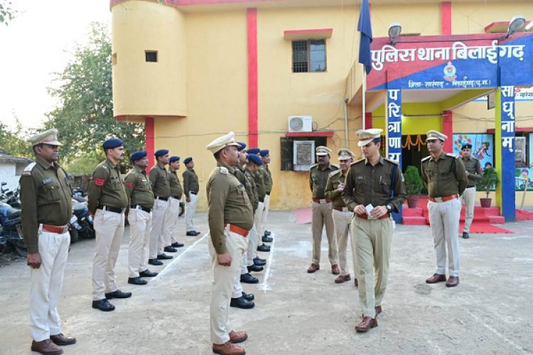 जनता की शिकायतों का त्वरित निराकरण करें : एसपी शर्मा