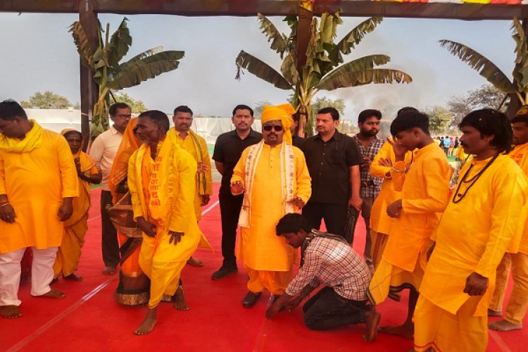 एक हवन ऐसा भी... 11 हजार किलो लाल मिर्ची से की आहुति, एक भी भक्त को नहीं आई खांसी