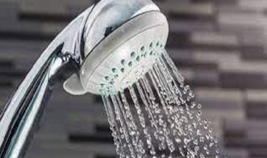 रोज नहाना सेहत के लिए बेहद फायदेमंद