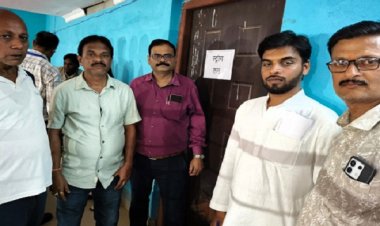 बालोद जिले के ईवीएम मशीनों को स्ट्रांग रूम में सील कर किया गया सुरक्षित