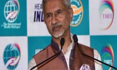 बंगलादेश तय करे कि भारत के साथ किस तरह का संबंध चाहता है : जयशंकर