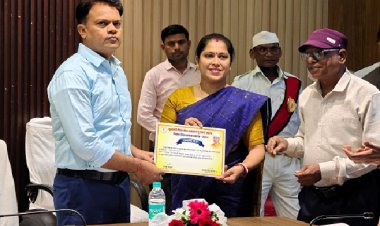 18 शिक्षक-शिक्षिकाओं को किया गया सम्मानित