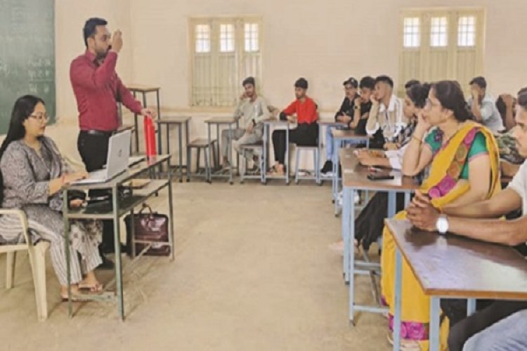 सुराना महाविद्यालय में किया गया छात्रों के लिए कैरियर मार्गदर्शन कार्यशाला का आयोजन