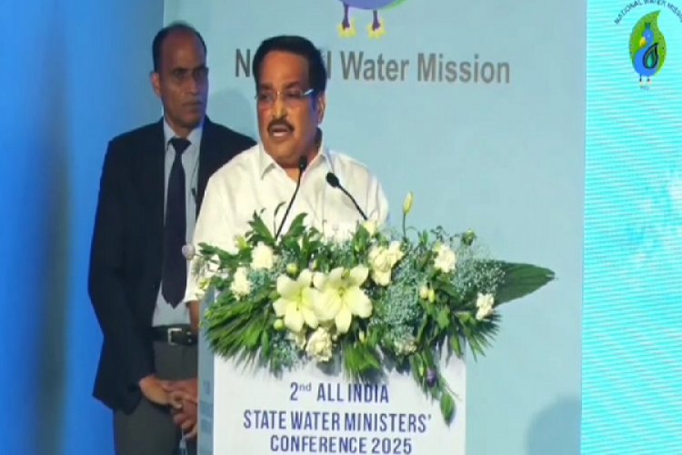 केन्द्रीय जल शक्ति मंत्री ने छत्तीसगढ़ के जल संचयन कार्यों को सराहा