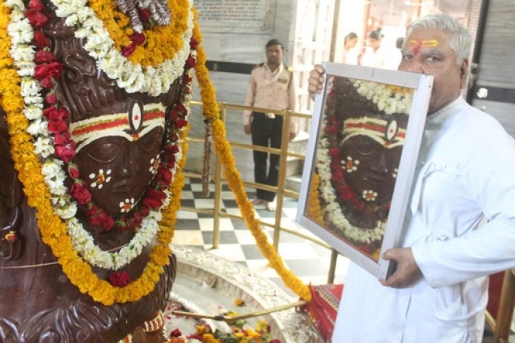 मंदसौर में हैं अष्टमुखी पशुपतिनाथ महादेव, एक ही समय में आठ अलग रूपों में होते हैं दर्शन