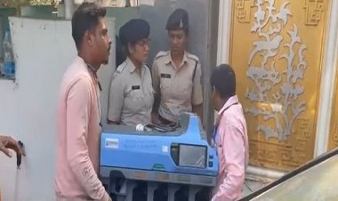 नोट गिनने की मशीन लेकर पूर्व सीएम के घर पहुंचे ईडी के वरिष्ठ अधिकारी...