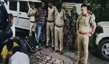 रायपुर में कार सवार युवकों से करोड़ों की नगदी बरामद, हवाला का शक