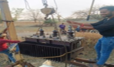 मुख्यमंत्री कैंप कार्यालय की पहल पर रेंगारटोली में लगाया गया नया ट्रांसफार्मर