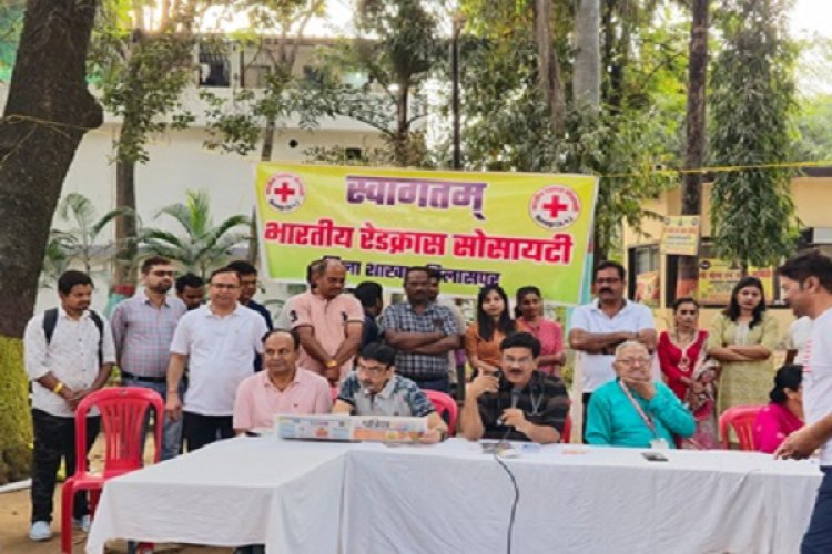 स्वास्थ्य परीक्षण शिविर का आयोजन, लोगों को स्वास्थ्य संबंधी दी गई जानकारी