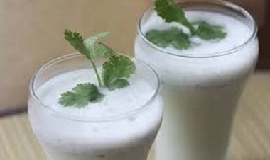 गर्मियों के मौसम में हर रोज पिएं एक गिलास छाछ, नहीं होगा डिहाड्रेशन