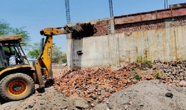 ग्राम बाना में 20 अतिक्रमणकारियों से 10 एकड़ भूमि हुई मुक्त