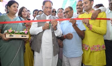 मुख्यमंत्री श्री विष्णु देव साय ने आज स्वरा प्रतिष्ठान का भव्य शुभारंभ किया