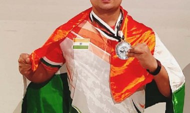 स्विस पैरा-आर्म रेसलिंग कप में भिलाई के श्रीमंत झा ने जीता सिल्वर मेडल