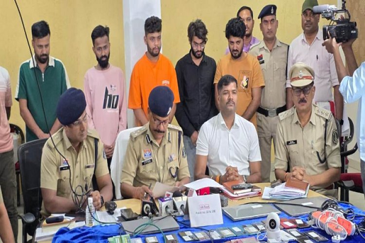रायपुर पुलिस ने किया अंतर्राज्यीय सट्टा रैकेट का भंडाफोड़, दिल्ली से 6 सटोरिये गिरफ्तार