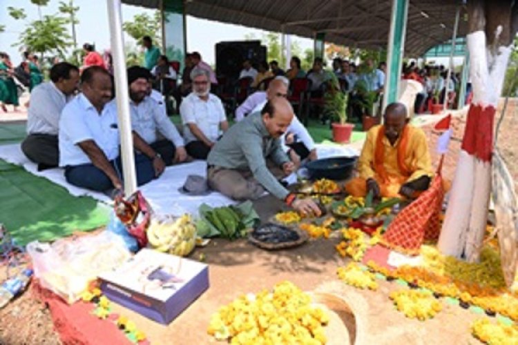 कृषि विश्वविद्यालय में मनाया गया अक्ती तिहार