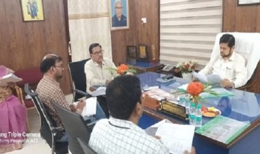 सहकारी बैंक दुर्ग की ऋण उप समिति की बैठक में कुल 389.20 करोड़ का ऋण स्वीकृत