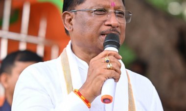 झुरानदी में बिना पूर्व सूचना पहुंचे मुख्यमंत्री, चौपाल लगाकर सुनीं ग्रामीणों की समस्याएं