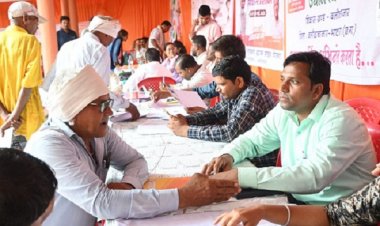 सुशासन तिहार : सकरी समाधान शिविर में 2069 हितग्राही हुए योजनाओं से लाभान्वित
