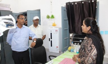 कलेक्टर डॉ. कन्नौजे ने सारंगढ़ के शासकीय हॉस्पीटल का किया निरीक्षण