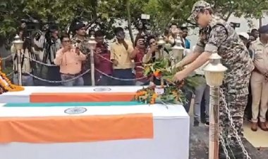अबूझमाड़ के बोटेर मुठभेड़ में बलीदानी डीआरजी के दो जवानों को दी गई अंतिम विदाई