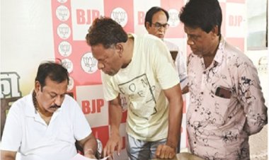 दुर्घटना रोकथाम को मुस्कान फाउंडेशन का ज्ञापन