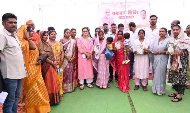 दलहन-तिलहन की खेती अपनाएं, पानी बचाएं और बेटियों को खूब पढाएं : कलेक्टर