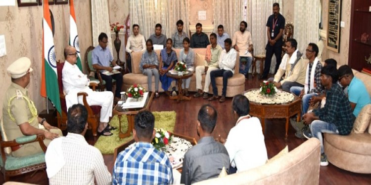 नक्सल प्रभावितों को हर संभव सहायता दी जाएगी : राज्यपाल डेका