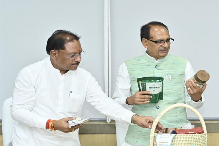 छत्तीसगढ़ की संस्कृति, स्वाद और स्वावलंबन की सोंधी महक से सजी जशप्योर ब्रांड के उत्पादों की केंद्रीय कृषि मंत्री श्री शिवराज सिंह चौहान ने की सराहना