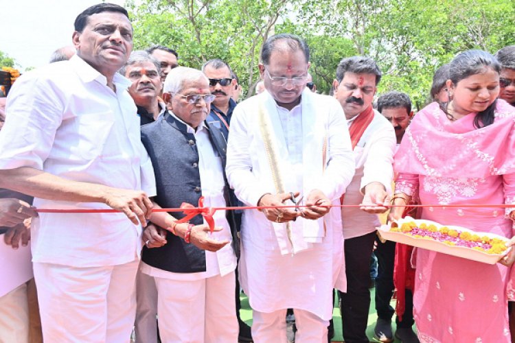 मुख्यमंत्री श्री विष्णु देव साय ने किया अटल विहार योजना अंतर्गत 226 आवासों का लोकार्पण