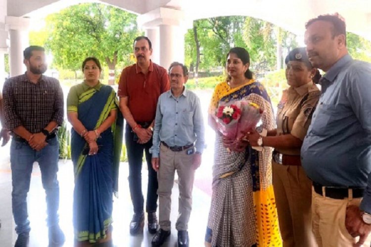 राज्य बाल अधिकार आयोग अध्यक्ष ने ली समीक्षा बैठक