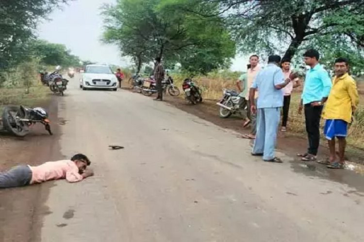 तेज रफ्तार बाइक ट्रैक्टर से टकराई, युवक की मौत