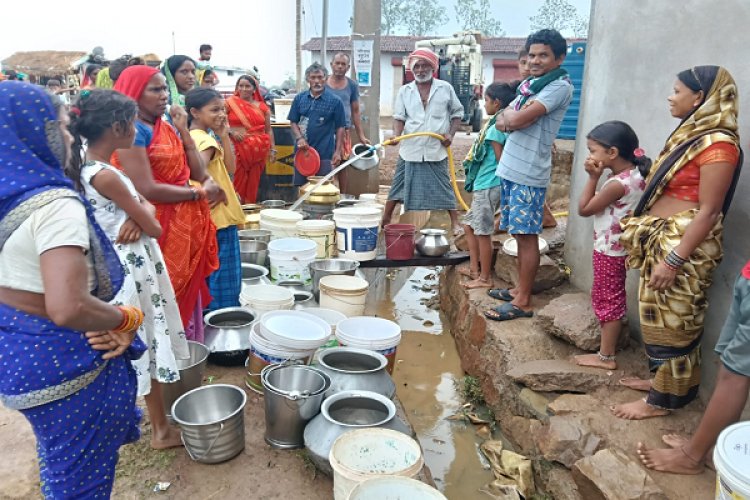 पसौद में ट्रांसफार्मर खराब, एक सप्ताह से जल संकट गहराया