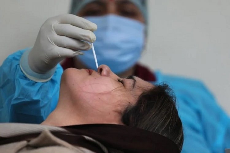 कोरोना फिर पकड़ रहा रफ्तार: देश में एक्टिव केस 1000 के पार