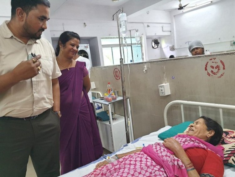 जिला अस्पताल कैंटीन का औचक निरीक्षण