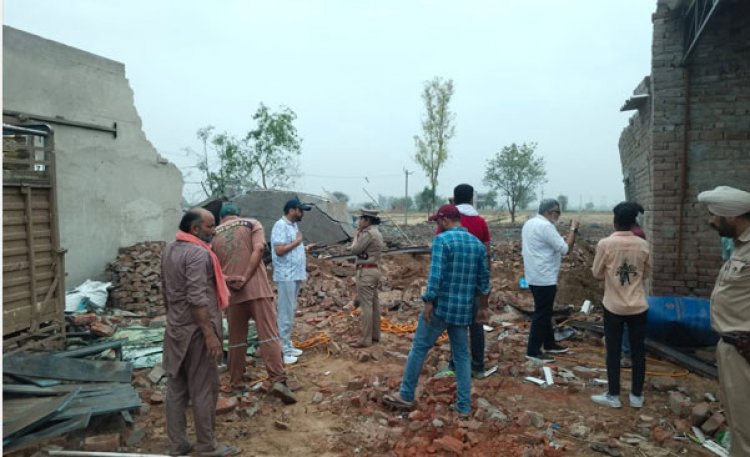 पटाखा फैक्ट्री में विस्फोट, 4 की मौत, 20 से अधिक घायल