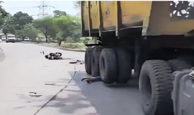 रेत से लदे ट्रेलर ने बाइक सवार तीन युवकों को कुचल, एक की मौत, दो गंभीर