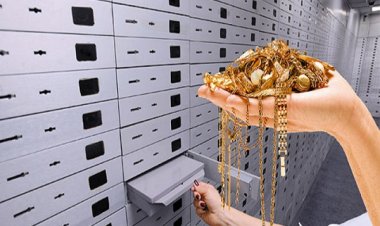 बैंक के लॉकर से 50 लाख के जेवरात गायब, पुलिस जांच में जुटी