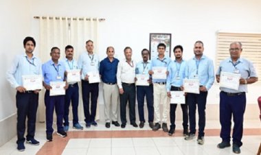 संरक्षा के 9 सजग प्रहरी संरक्षा पुरस्कार से सम्मानित