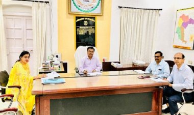 संभागायुक्त महादेव कांवरे ने ली कृषि विभाग की समीक्षा बैठक