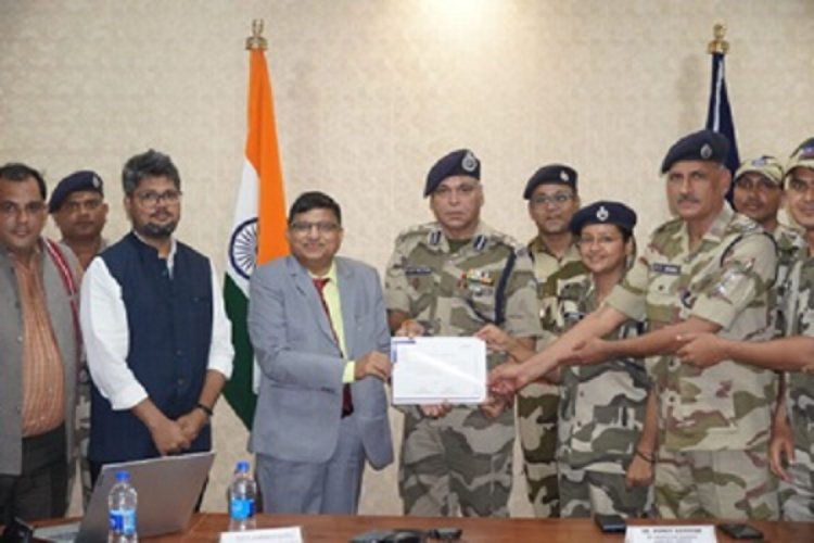 सीआईएसएफ क्षेत्रीय प्रशिक्षण केंद्र, भिलाई को मिली दो सितारा “अति उत्तम” मान्यता