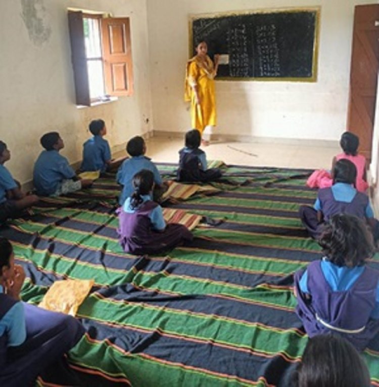 युक्तिकरण नीति से सुधर रही शिक्षा व्यवस्था