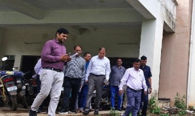 कुलपति कावरे ने किया पत्रकारिता विश्वविद्यालय परिसर का आकस्मिक निरीक्षण