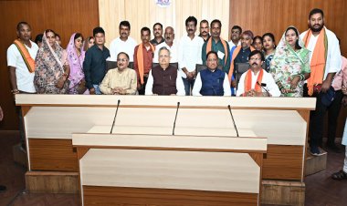 राजनांदगांव के नागरिक प्रतिनिधिमंडल ने की मुख्यमंत्री से सौजन्य भेंट:प्रयास विद्यालय, नालंदा परिसर सहित विभिन्न विकास कार्यों के लिए जताया आभार