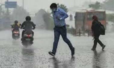 उत्तर प्रदेश में आंधी, बारिश और बिजली गिरने से 10 लोगों की मौत