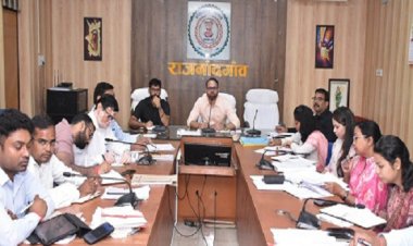 ई-ऑफिस के क्रियान्वयन के लिए सभी विभाग तत्परता से करें कार्य : कलेक्टर