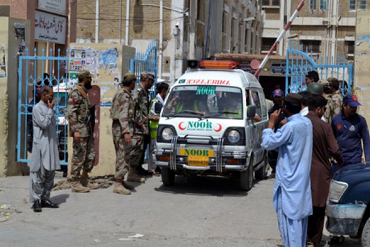 बलूचिस्तान में 9 यात्रियों की हत्या, बसों से उतारकर की गोली मारी