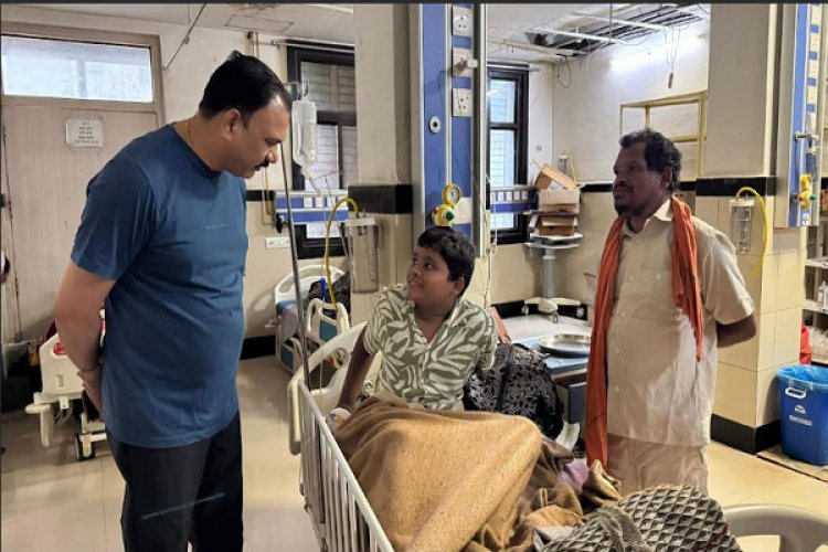 स्वास्थ्य मंत्री श्याम बिहारी जायसवाल ने सुबह 7 बजे किया डीकेएस अस्पताल का आकस्मिक निरीक्षण