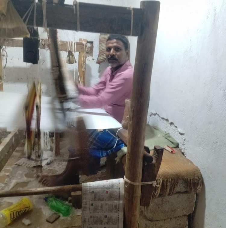 मजदूरी से आत्मनिर्भरता तक: रतन चंदेल की प्रेरक यात्रा