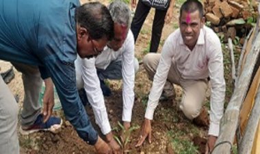 लोफंदी में मनाया गया राष्ट्रीय हाथकरघा दिवस