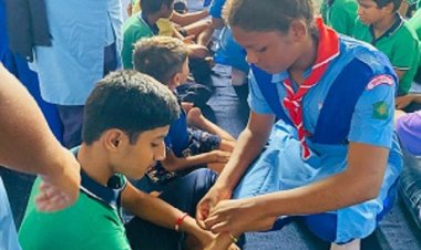 भारत स्काउट्स एवं गाइड्स द्वारा अभिलाषा दिव्यांग स्कूल में मनाया गया रक्षाबंधन, गाइड रेंजर ने बांधी राखी